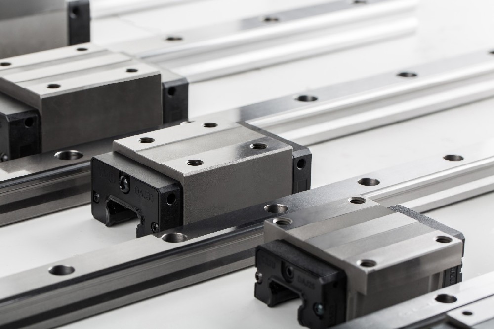 恒而達(dá)直線導(dǎo)軌(十)